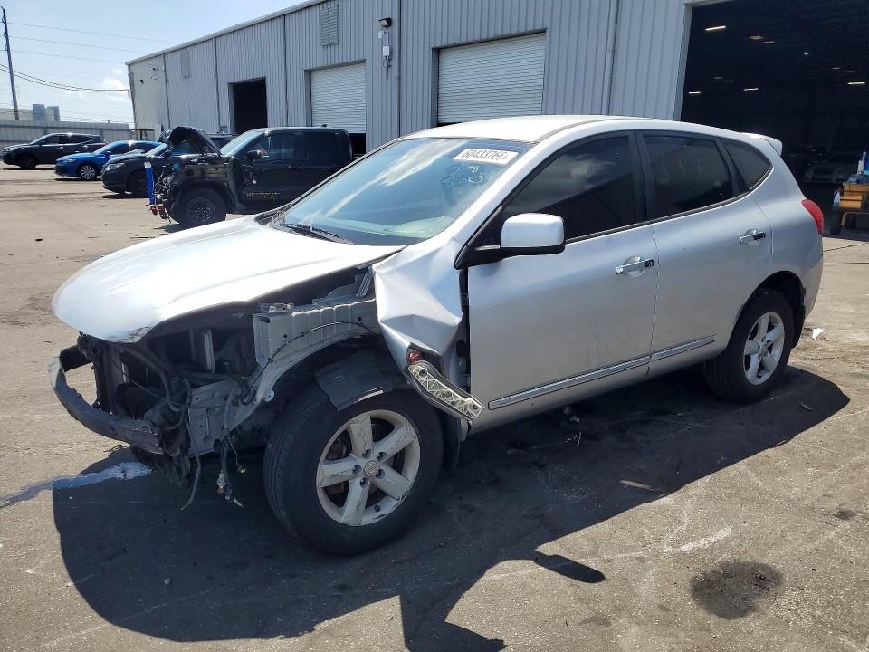 2013 NISSAN Rogue