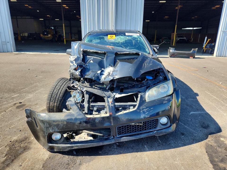 2008 PONTIAC G8 GT photo 3