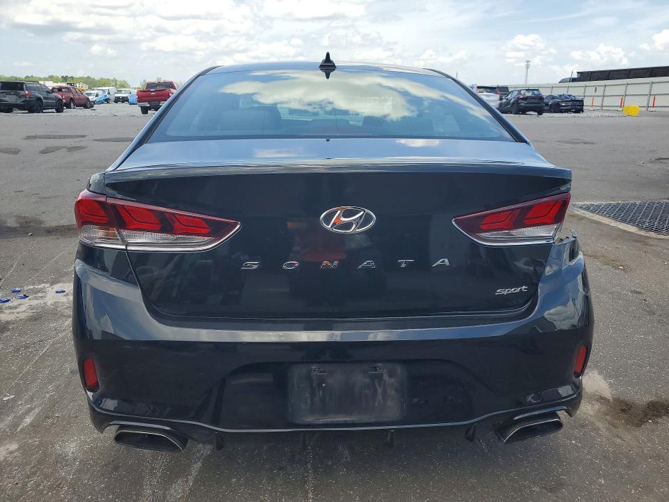 2018 HYUNDAI Sonata photo 7