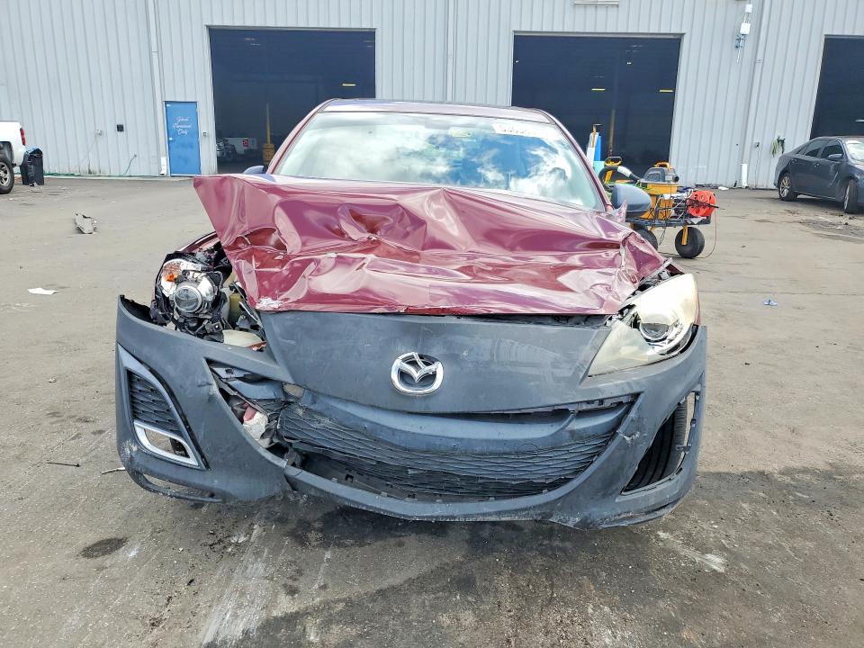 2010 MAZDA Mazda3 Sedan photo 2