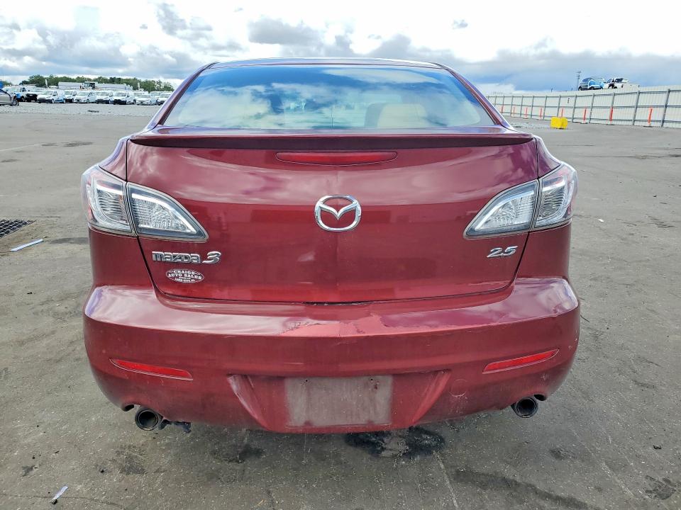 2010 MAZDA Mazda3 Sedan photo 4