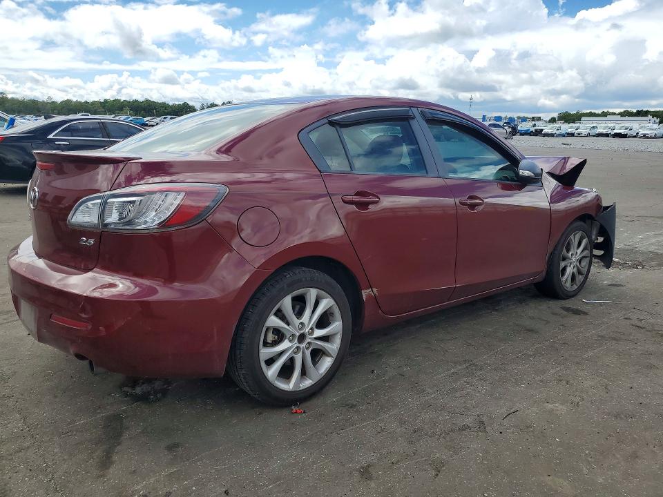 2010 MAZDA Mazda3 Sedan photo 3